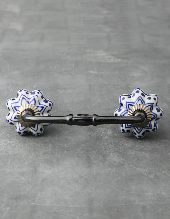 Floral White Royal Ceramic Door Pull With Blue Print - Image 4