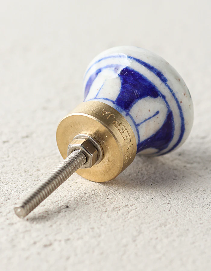 White Handmade Blue Pottery Door Knob With Blue Flower - Image 3